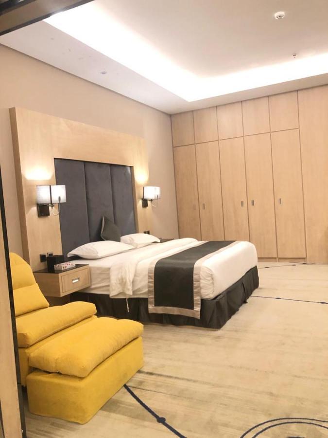 مشارف العالم للشقق المخدومة Msharef Al Alam Serviced Apartments Units Dschāzān Exterior foto