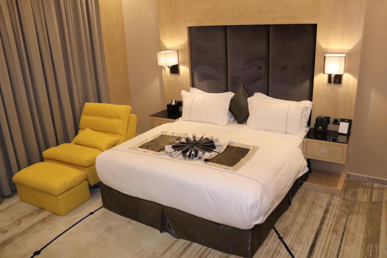 مشارف العالم للشقق المخدومة Msharef Al Alam Serviced Apartments Units Dschāzān Exterior foto