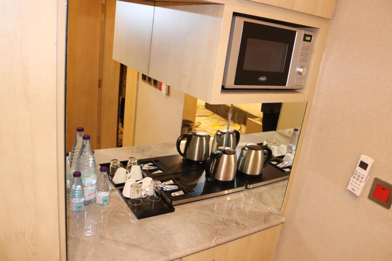 مشارف العالم للشقق المخدومة Msharef Al Alam Serviced Apartments Units Dschāzān Exterior foto